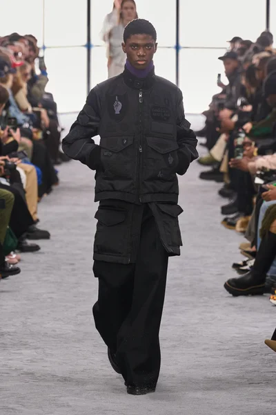 Look 2